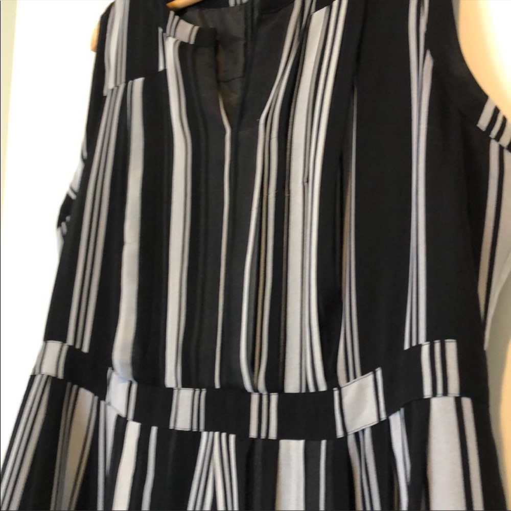 Halogen Dress - Picture 8 of 8